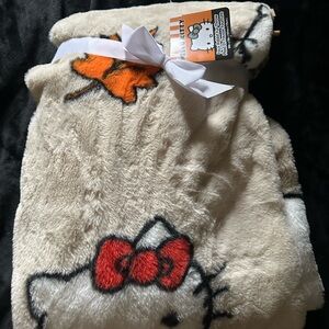 hello kitty halloween blanket